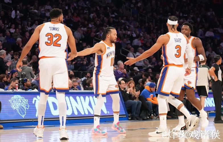 唐斯31+10助尼克斯止猛龙8连败 雄鹿大胜公牛 唐斯31+10助尼克斯止猛龙8连败 雄鹿大胜公牛